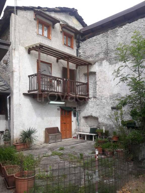 Casale in vendita a Susa borgata Coldimosso, 42