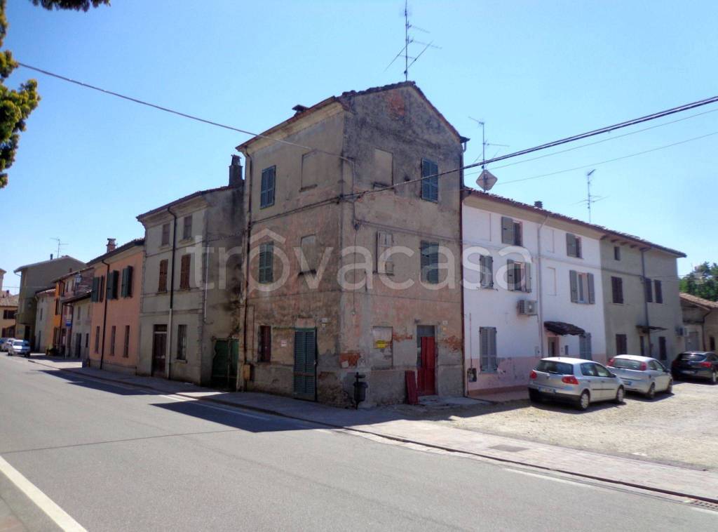 Casa Indipendente in in vendita da privato a Calendasco via Giuseppe Mazzini, 48