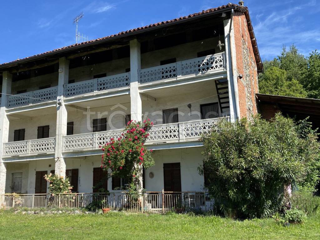 Casa Indipendente in vendita a San Martino Canavese vicolo Ruffino