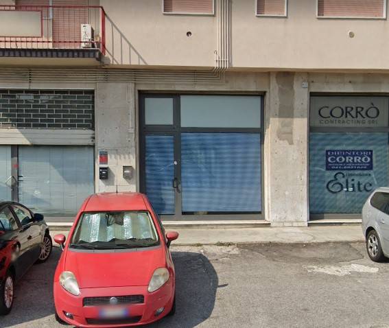 Negozio in vendita a Mira via Veneto, 48