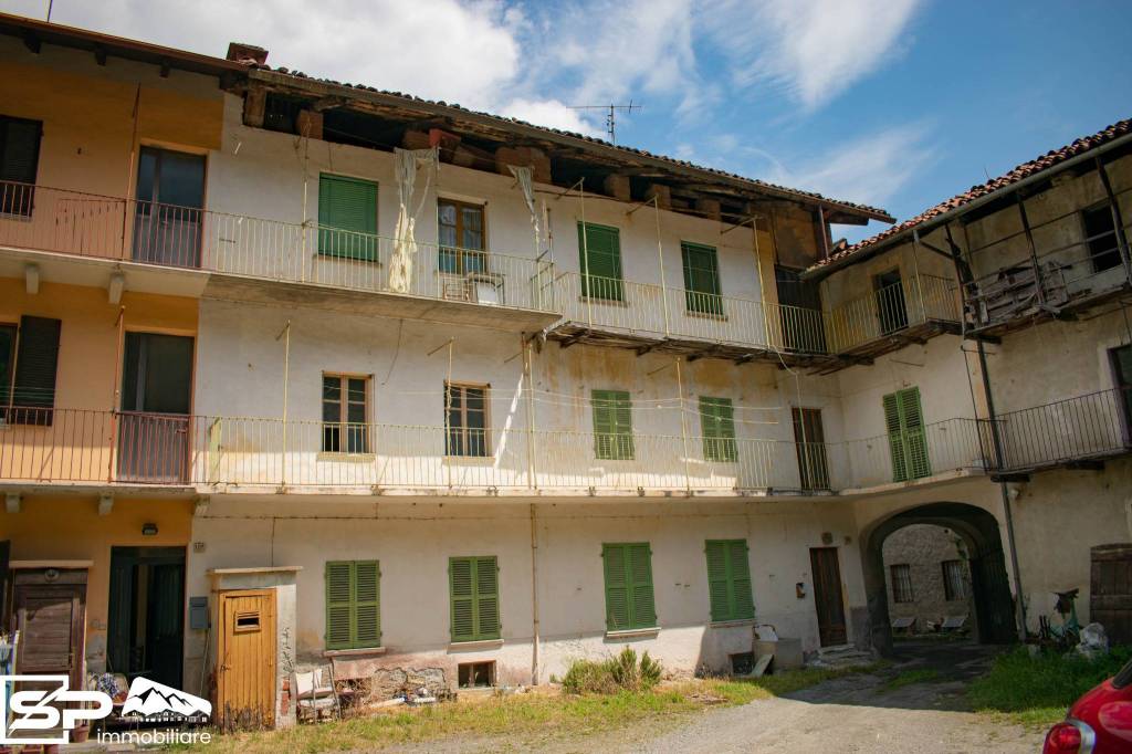 Casa Indipendente in vendita a Chiusa di San Michele vicolo Trento, 10