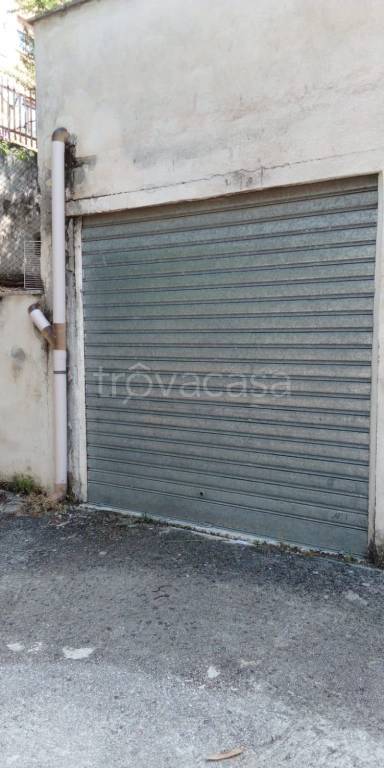 Garage in vendita ad Avezzano via Ferruccio Parri