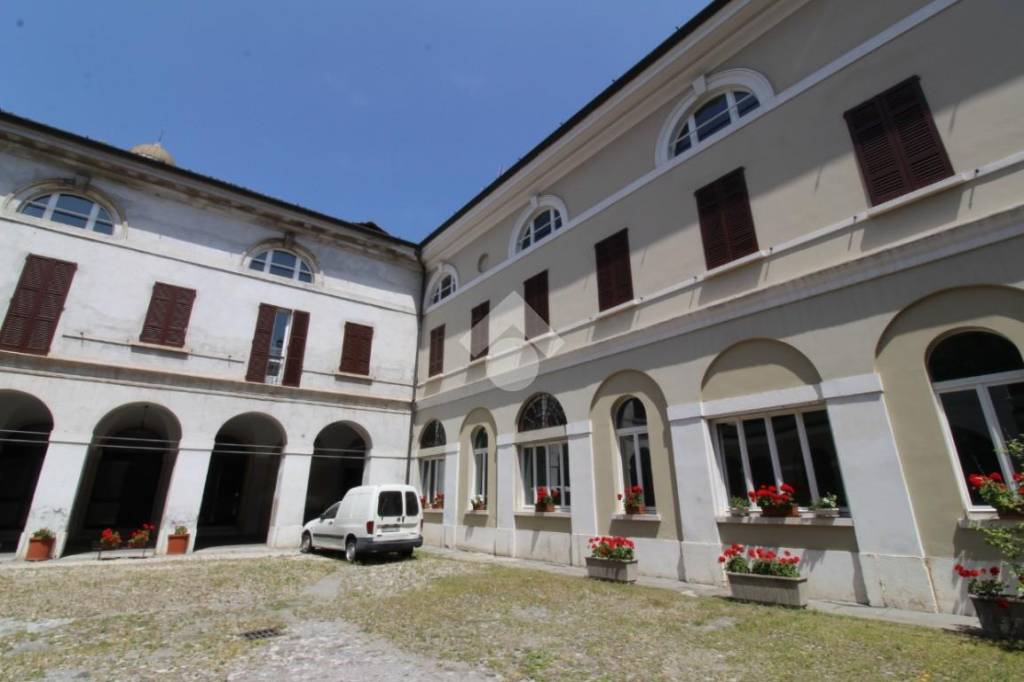 Ufficio in affitto a Brescia via Fratelli Ugoni