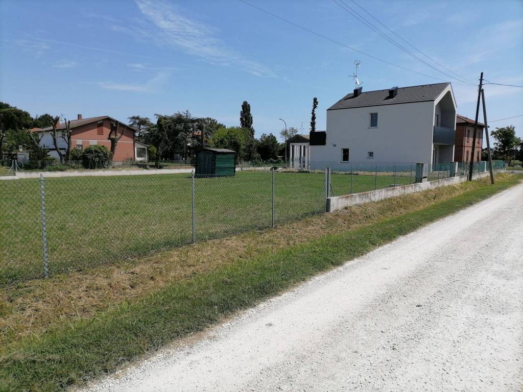 Terreno Residenziale in vendita a Forlì via Petrosa, 17