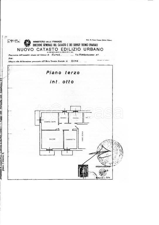 Appartamento in in vendita da privato a Roma via Montecassiano, 121