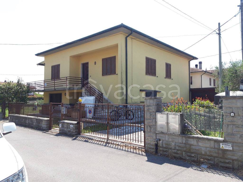 Villa Bifamiliare in in vendita da privato ad Altopascio via Bordo, 30