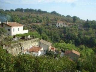 Terreno residenziale in vendita a caprarola via sterpeta