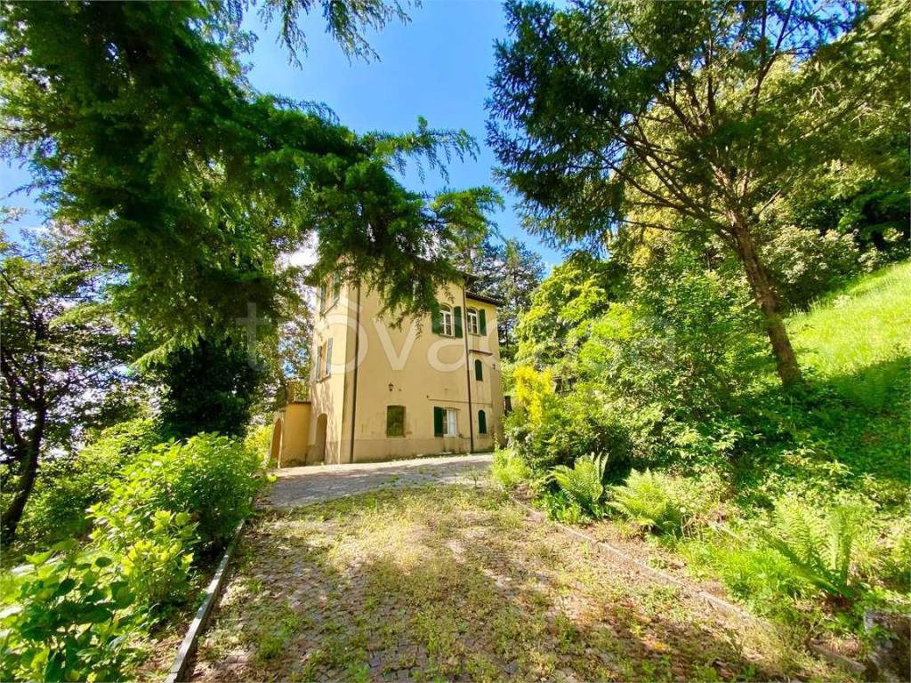 Villa in vendita a Olgiate Molgora via mirasole
