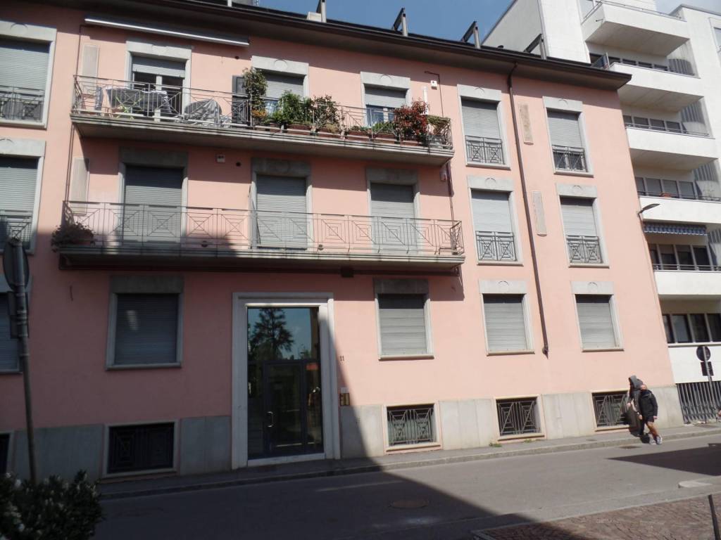 Ufficio in vendita a Bergamo via Paglia