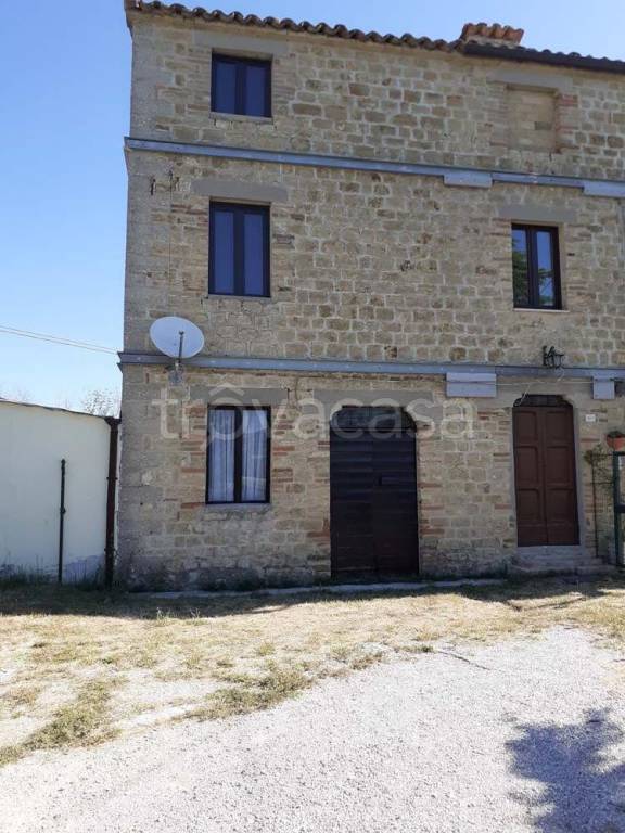 Casa Indipendente in in vendita da privato a Penna San Giovanni contrada Saletta