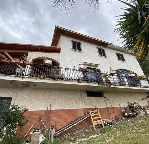 Villa in vendita a Carini via Monte Saraceno