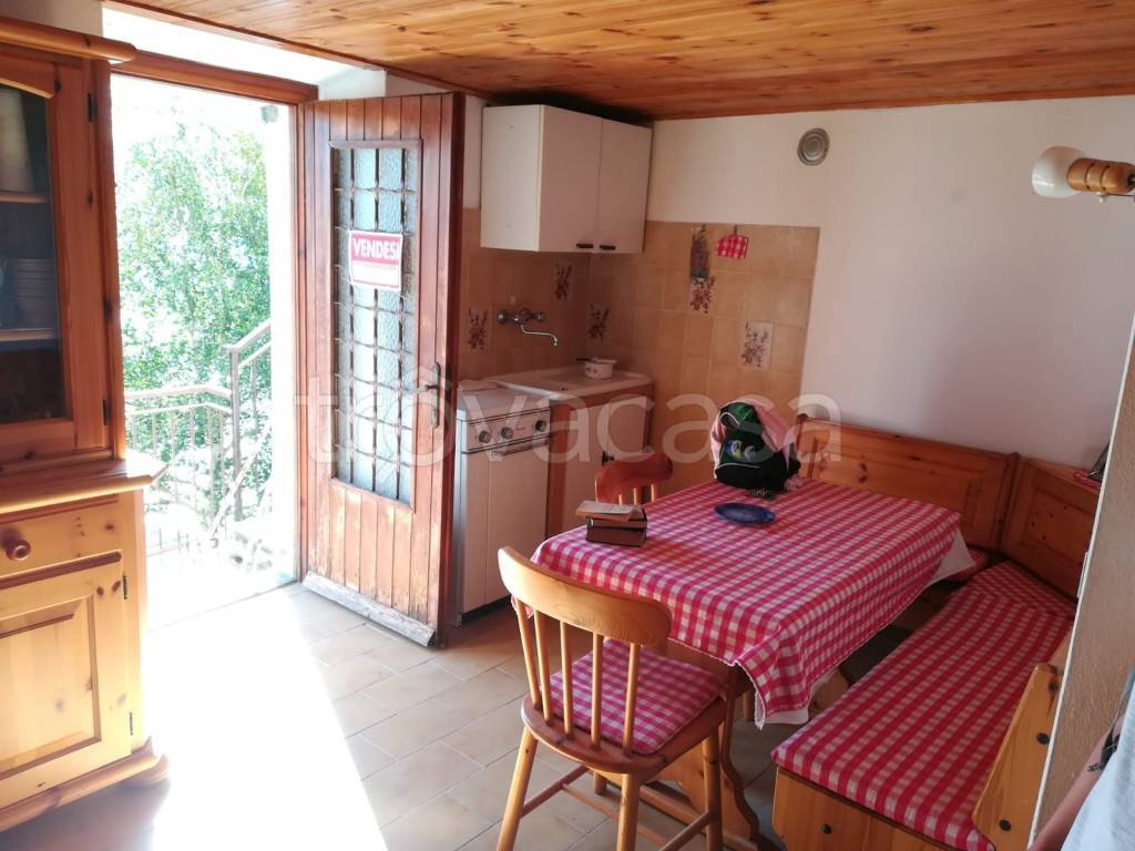 Appartamento in in vendita da privato a Bellano frazione Noceno