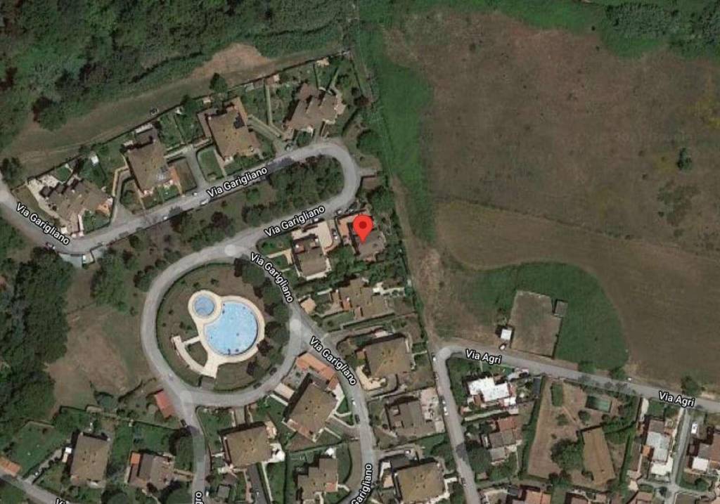 Villa a Schiera in vendita ad Ardea via Garigliano 61