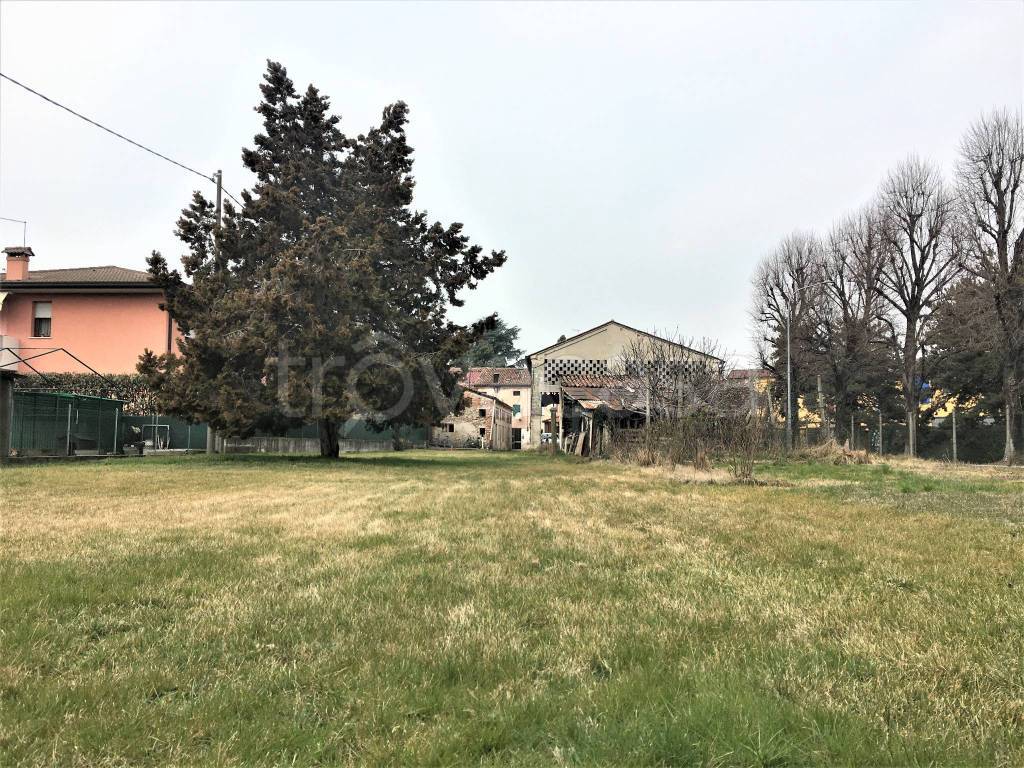 Terreno Residenziale in vendita a Carmignano di Brenta