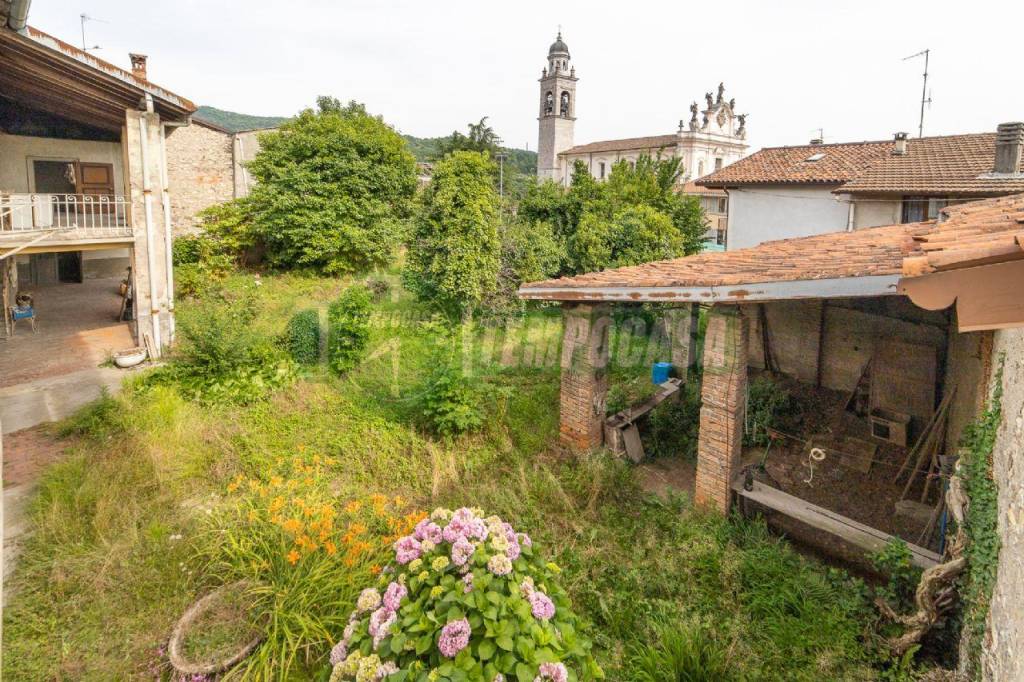 Casa Indipendente in vendita a Sorisole via Antonio Locatelli 4