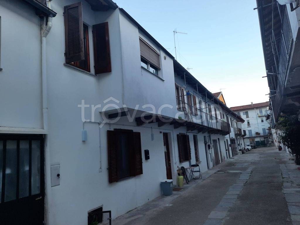 Villa a Schiera in in vendita da privato a Verbania via San Fabiano, 56