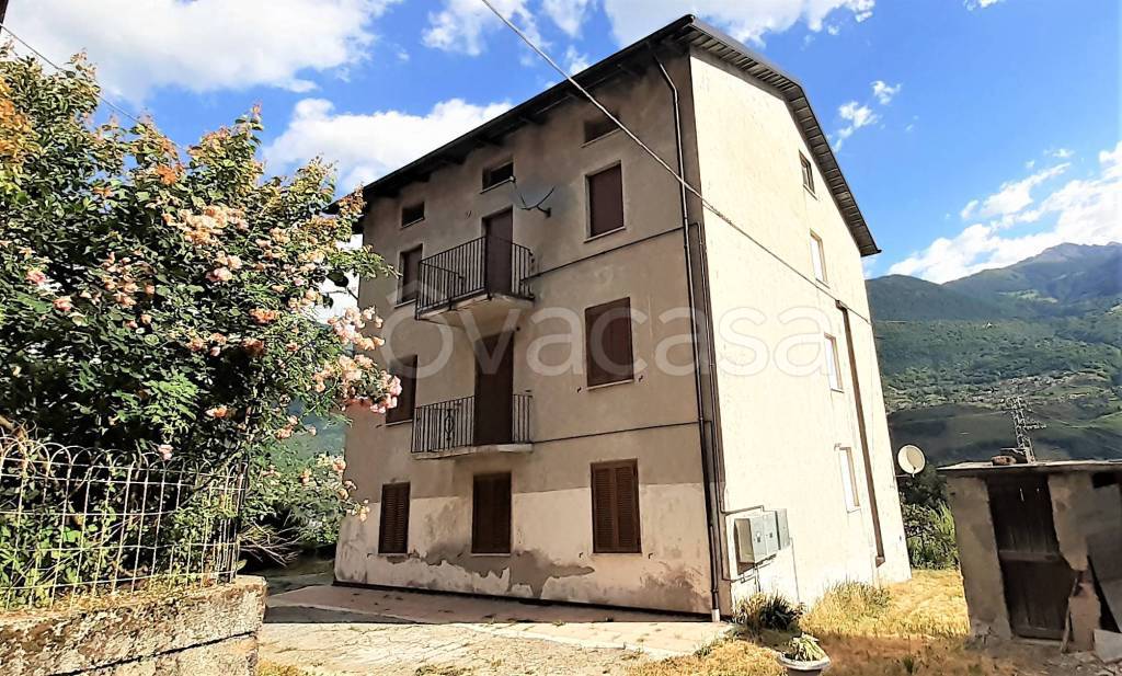 Appartamento in vendita ad Albosaggia via Bordighi