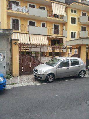 Ufficio in in vendita da privato a Giugliano in Campania via Gabriele d'Annunzio, 38