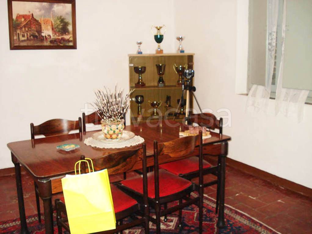 Appartamento in vendita a Fermignano via Giuseppe Mazzini, 20