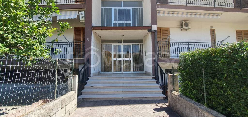 Appartamento in vendita a Badolato viale Magna Grecia, 34