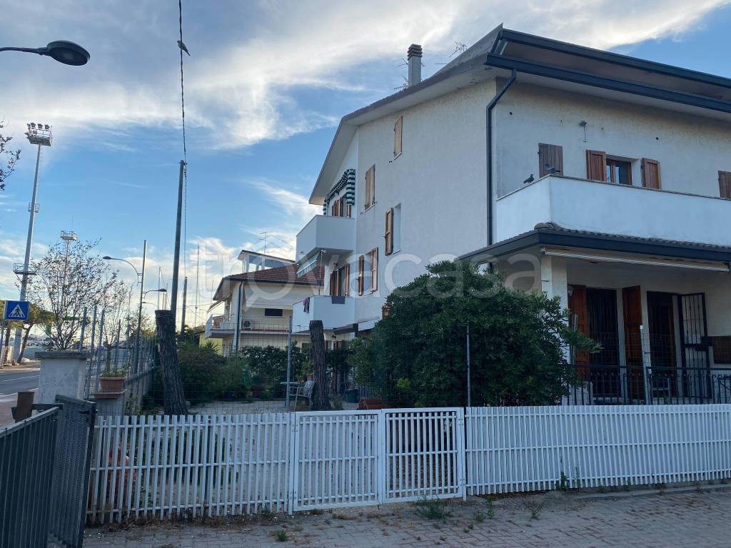 Villa a Schiera in in vendita da privato a Ravenna via Molo Gaetano Sanfilippo, 40