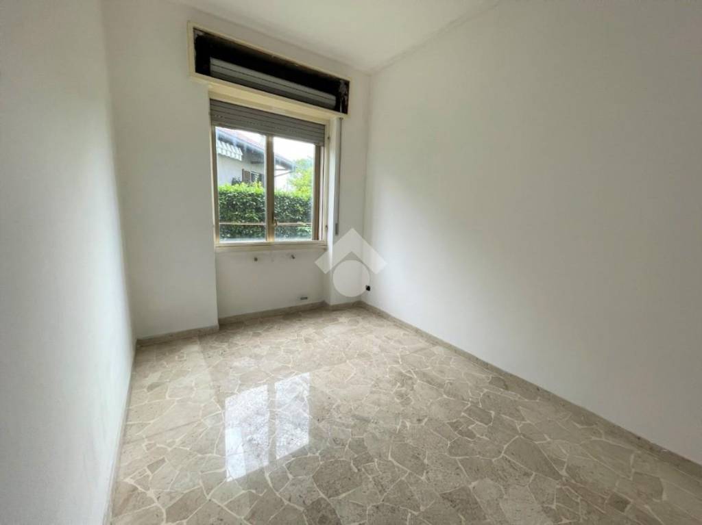 Appartamento in vendita a Saronno via Carso