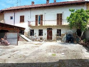 Casa Indipendente in vendita a Calliano via Asti, 79