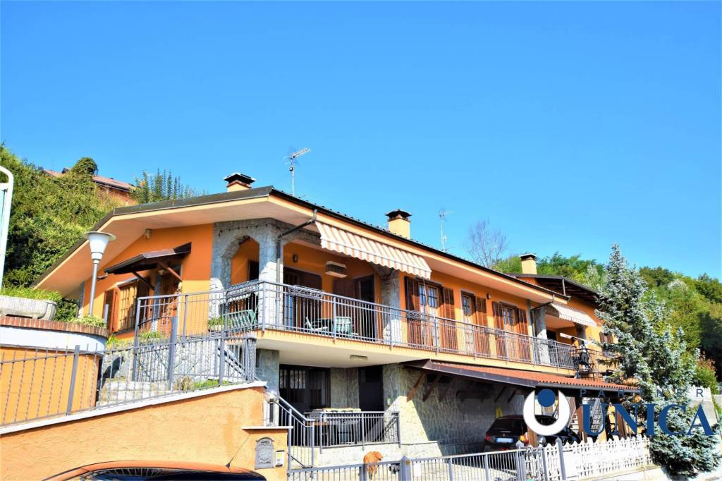 Villa Bifamiliare in vendita a Pavarolo via Quadrifoglio