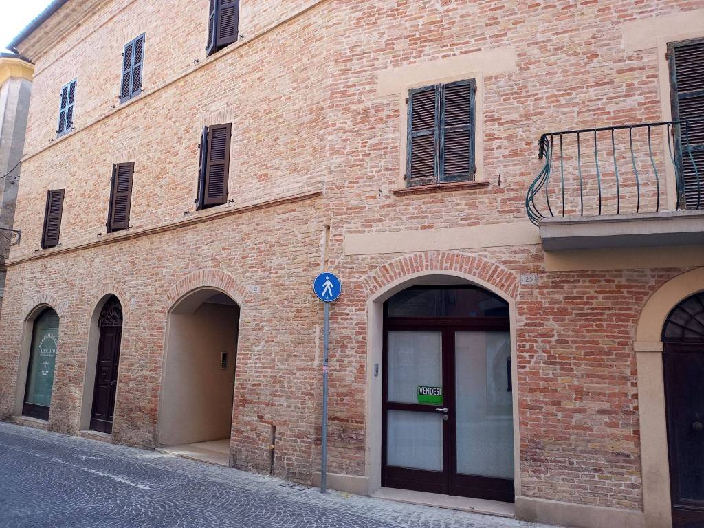 Ufficio in in vendita da privato a Ostra via Antonio Gramsci, 20