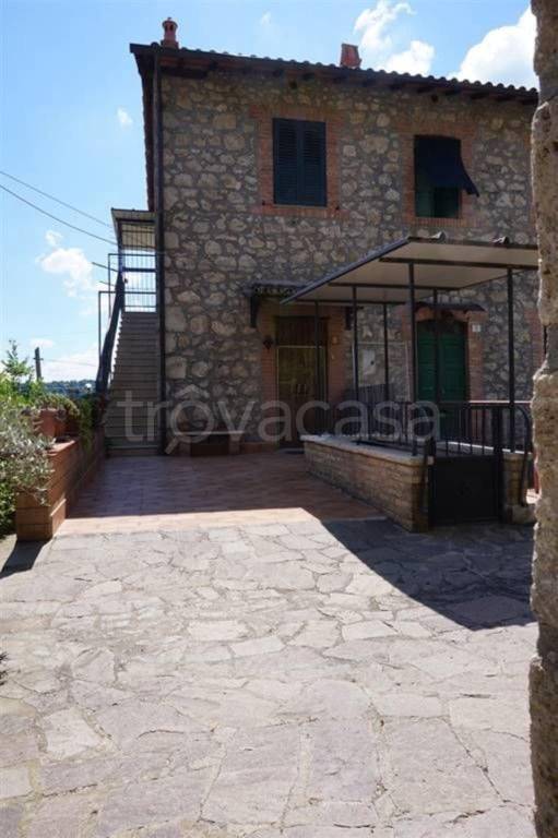 Appartamento in vendita a Castiglione in Teverina strada Vecchia s.n.c
