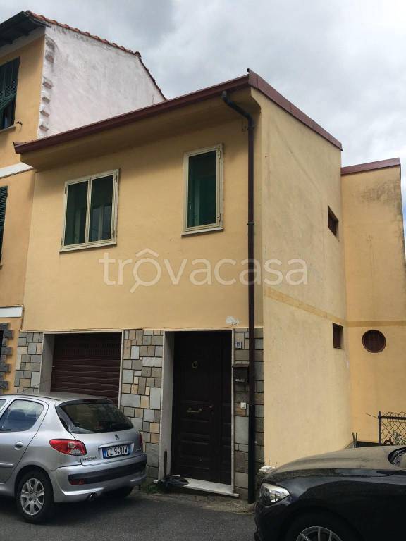 Casa Indipendente in vendita a Ceriana via San Sebastiano, 19