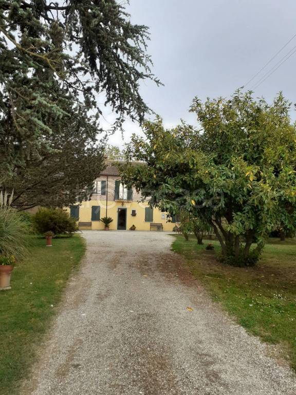 Casale in in vendita da privato a Fiscaglia via Corbazza, 15