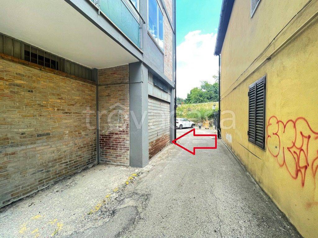 Garage in vendita a Potenza via Appia, 18