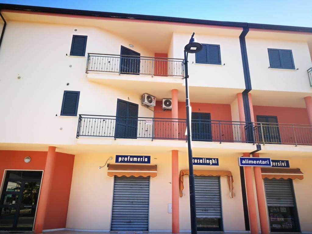 Appartamento in in vendita da privato ad Amendolara viale Lagaria, 12
