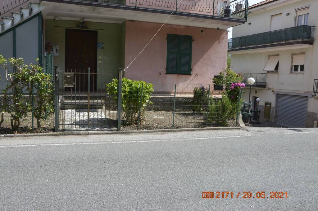 Appartamento in in vendita da privato a Lumarzo frazione Gattorne