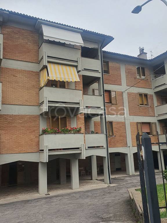 Appartamento in vendita a Piancastagnaio via Alessandro Manzoni, 98