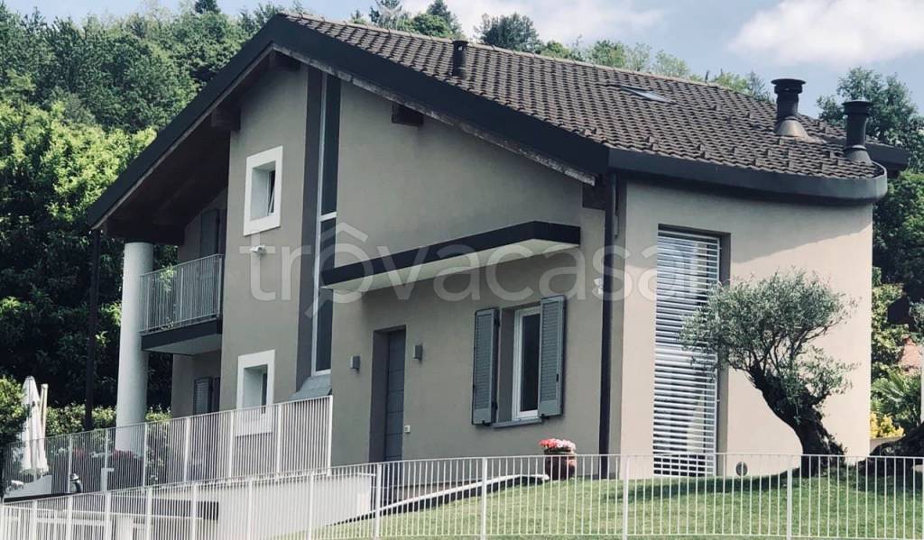 Villa in in vendita da privato a Missaglia via Antonio Vivaldi, 1