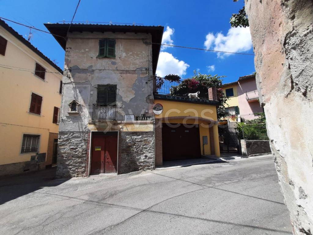 Casa Indipendente in vendita a Tagliolo Monferrato via Giuseppe Mazzini