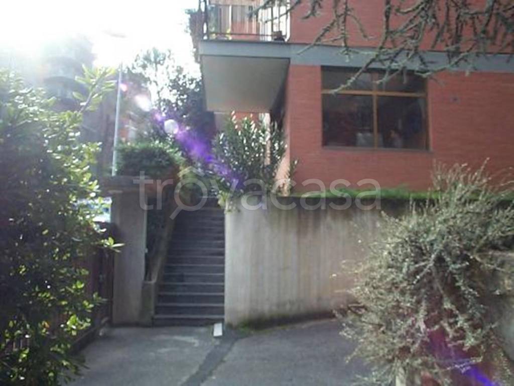 Appartamento in vendita a Roma via Sanzeno,25
