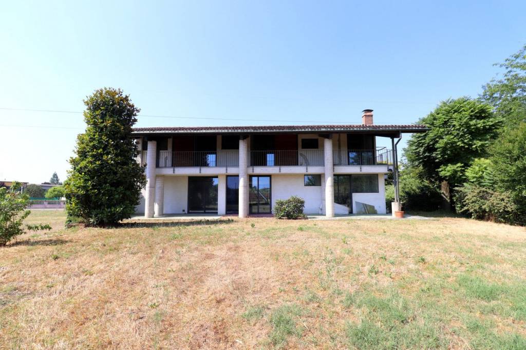 Villa in vendita a Goito via Tazio Nuvolari