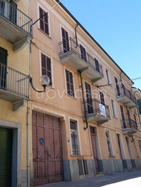 Casa Indipendente in vendita a Fossano via 4 Novembre