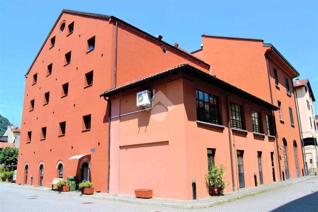 Appartamento in vendita a Como via Francesco Anzani, 12