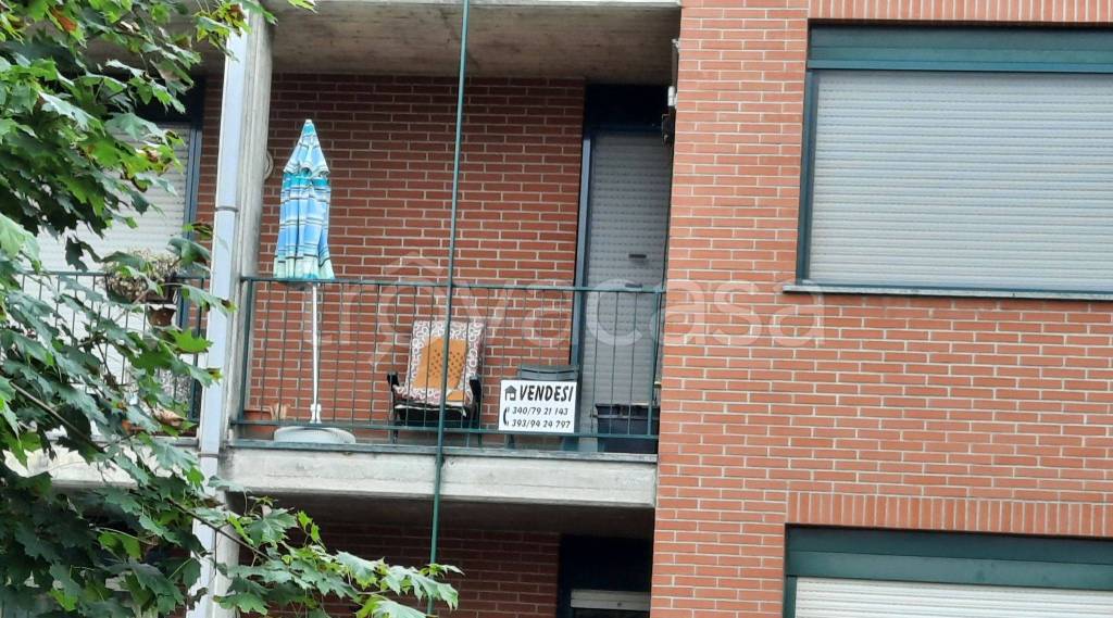 Appartamento in in vendita da privato a Lavena Ponte Tresa via Tarca
