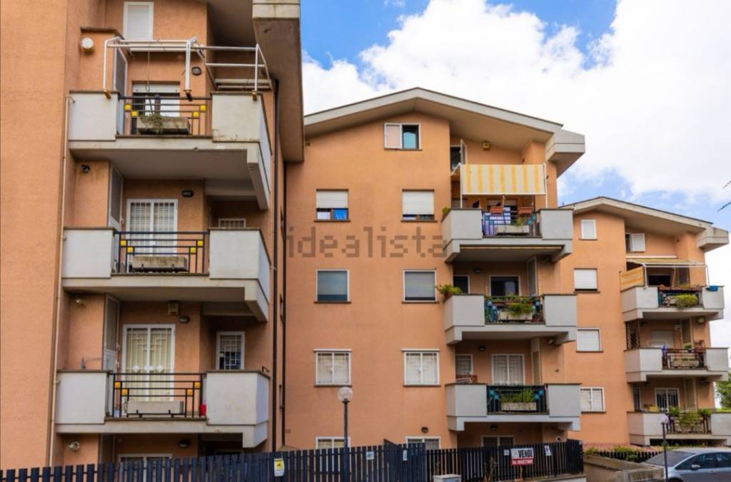 Appartamento in vendita ad Albano Laziale via Alfonso Benedetti
