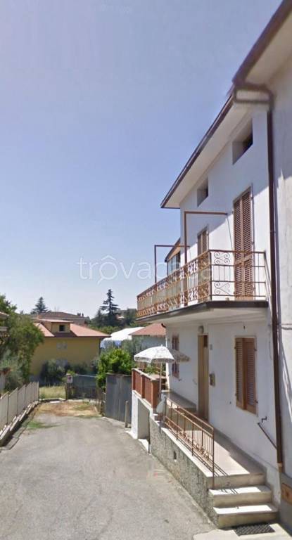 Casa Indipendente in vendita a Mosciano Sant'Angelo via Firenze, 14