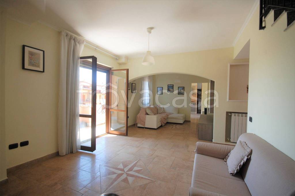 Appartamento in vendita a Ladispoli via Palermo