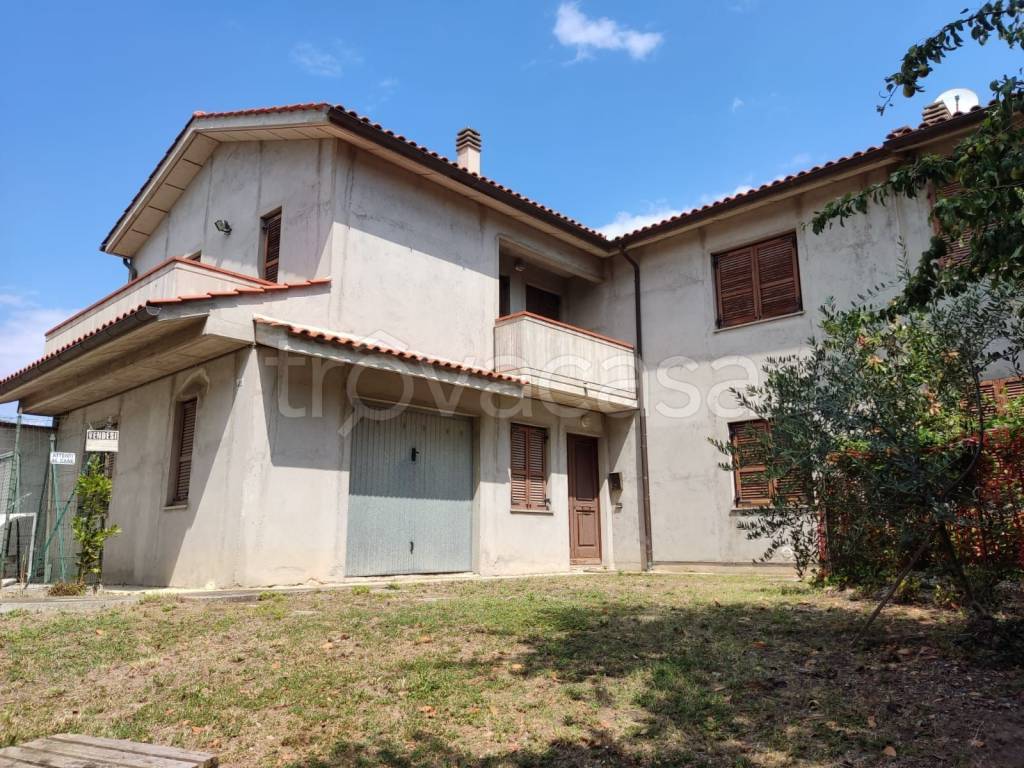 Villa Bifamiliare in in vendita da privato a Castelfidardo via Giovanni Giolitti, 28