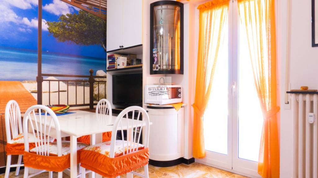 Appartamento in vendita a Santo Stefano al Mare