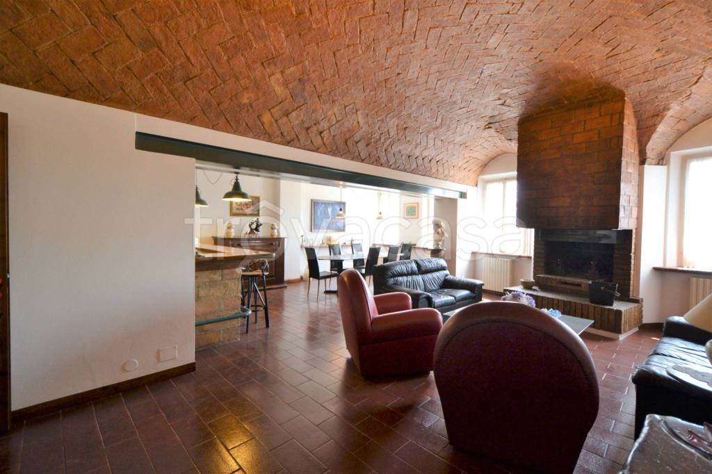 Villa in vendita a Montecchio Emilia via Edmondo De Amicis
