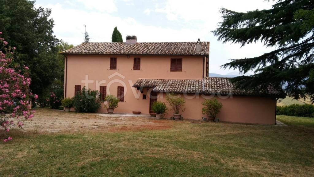 Villa in in vendita da privato a Spoleto località Terraia, 1